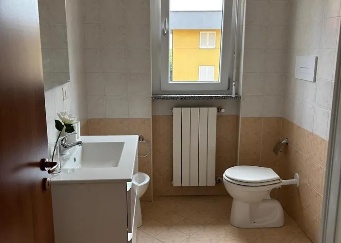 Vicino A E Milano Apartment *